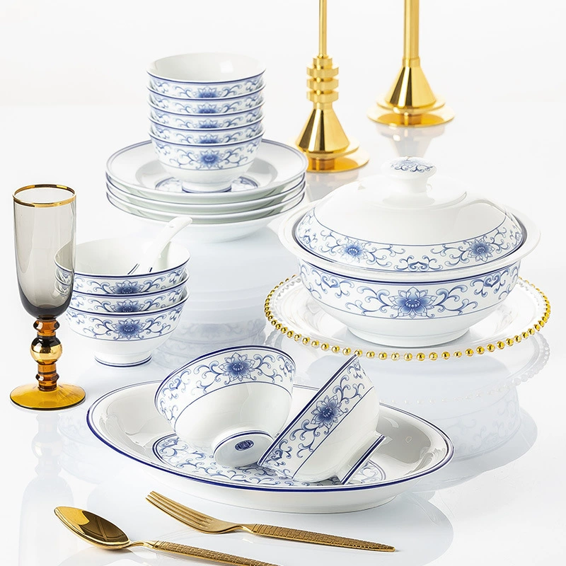 Blue and White Porcelain Dinnerware Set tableware view 5
