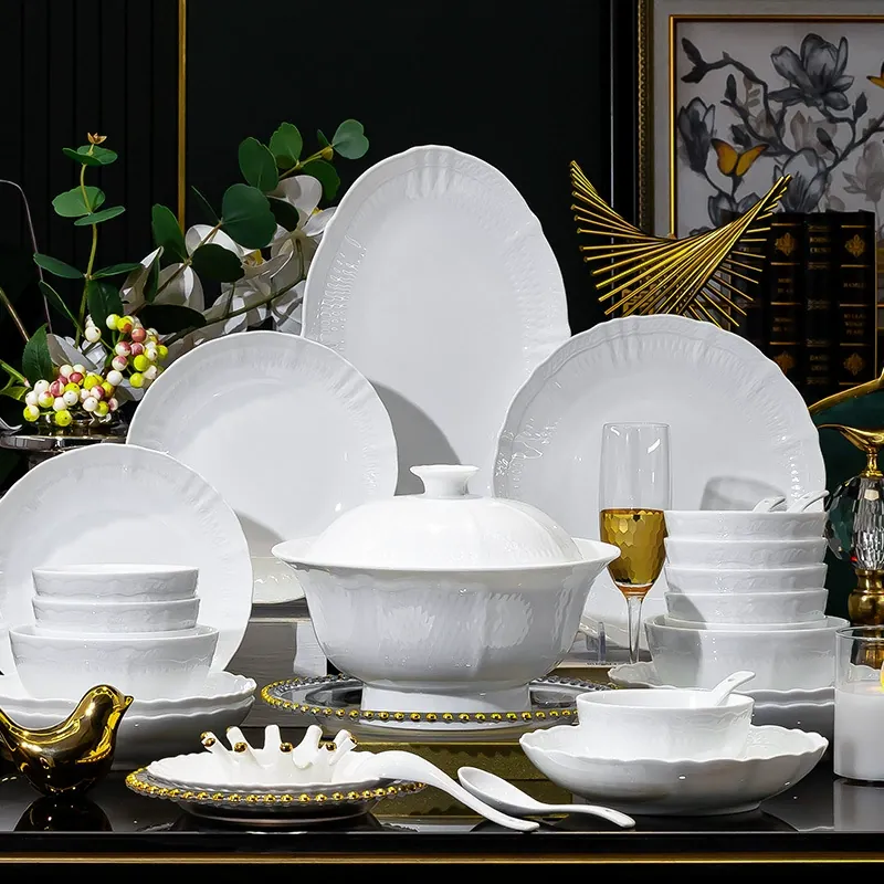 وعاء أرز من البورسلين بنقوش بارزة tableware view 2