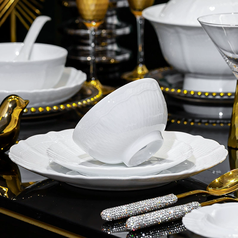 وعاء أرز من البورسلين بنقوش بارزة tableware view 4