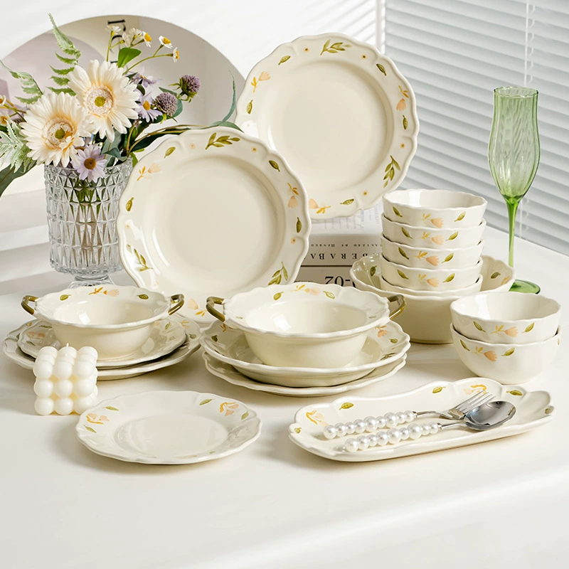 Porcelain Dinnerware Set with Platycodon Design
