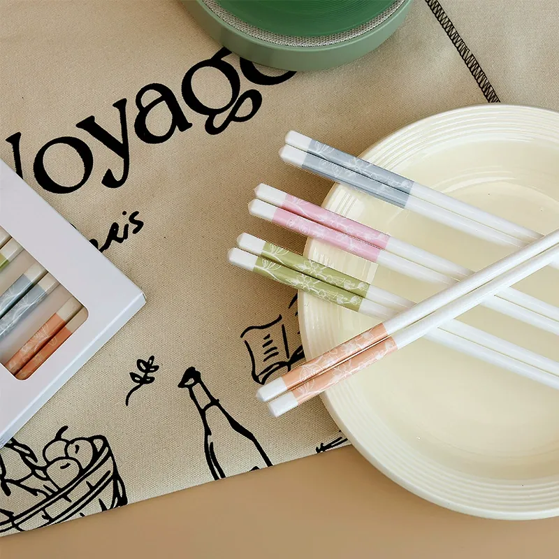 Set de baguettes en céramique cadeau tableware view 2