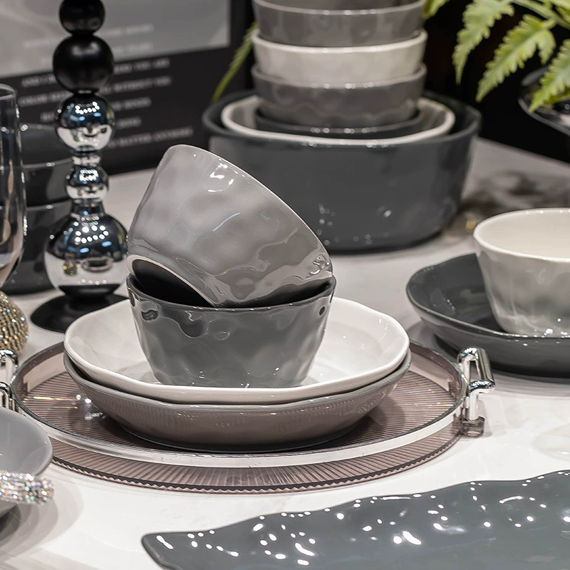 Jogo de jantar em porcelana