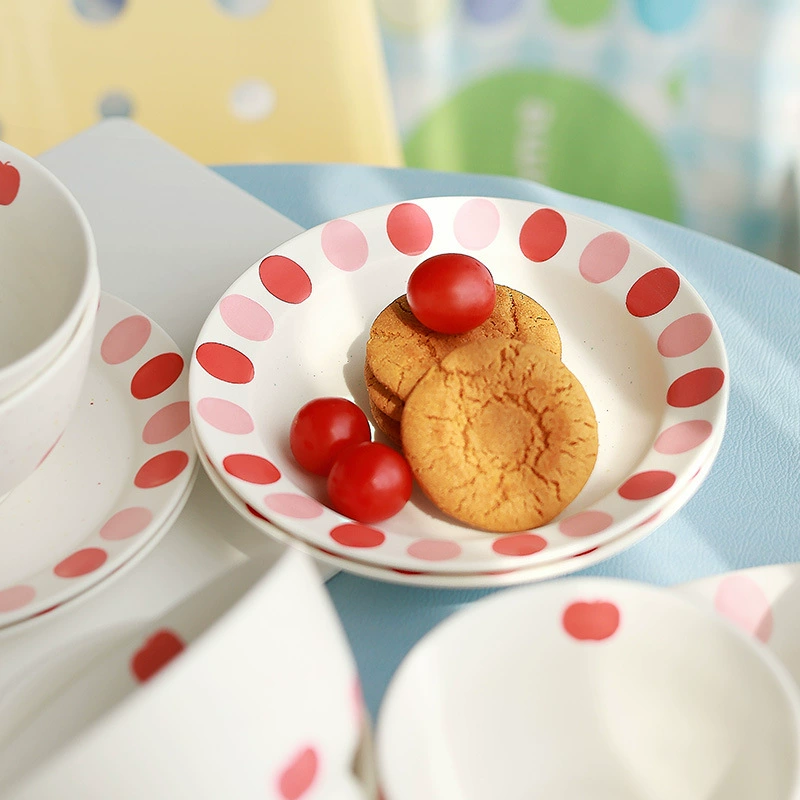 Service de table en porcelaine avec motif pois tableware view 2