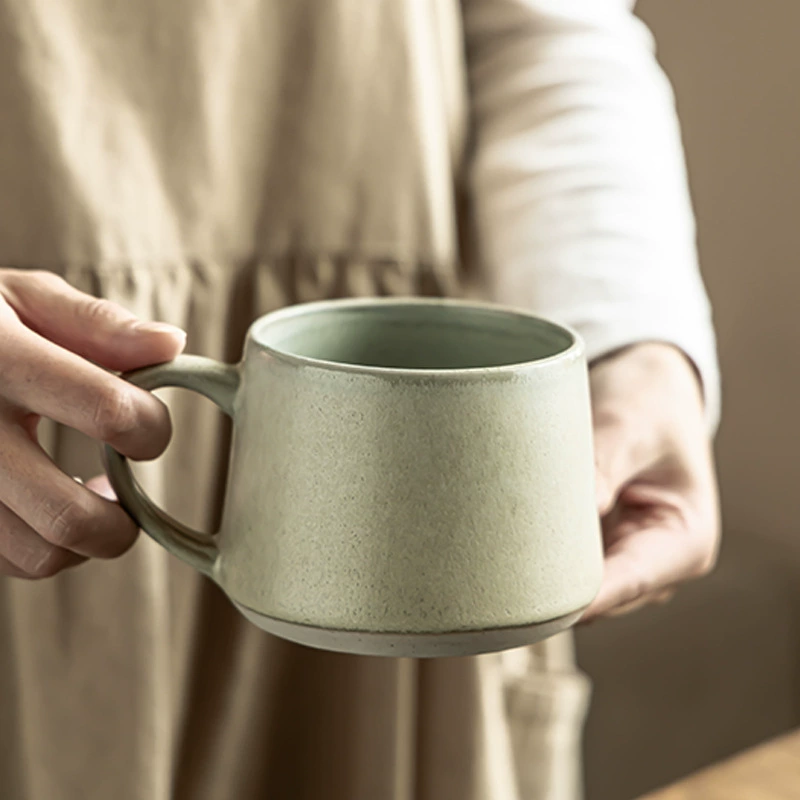What is the HS code for importing ceramic mugs?