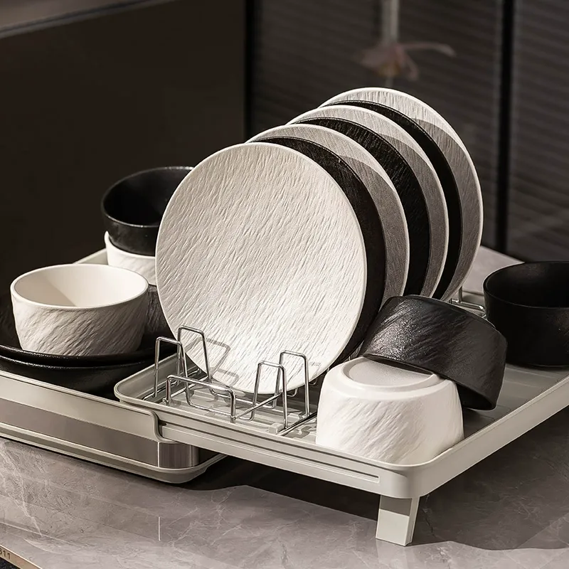 Porcelain Dinnerware Set tableware view 3