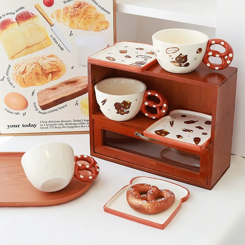 빵 디자인 도자기 커피잔과 받침 세트 tableware view 2