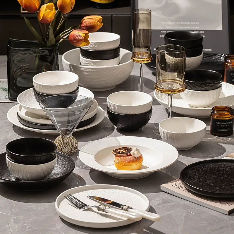 Service de vaisselle en porcelaine tableware view 2