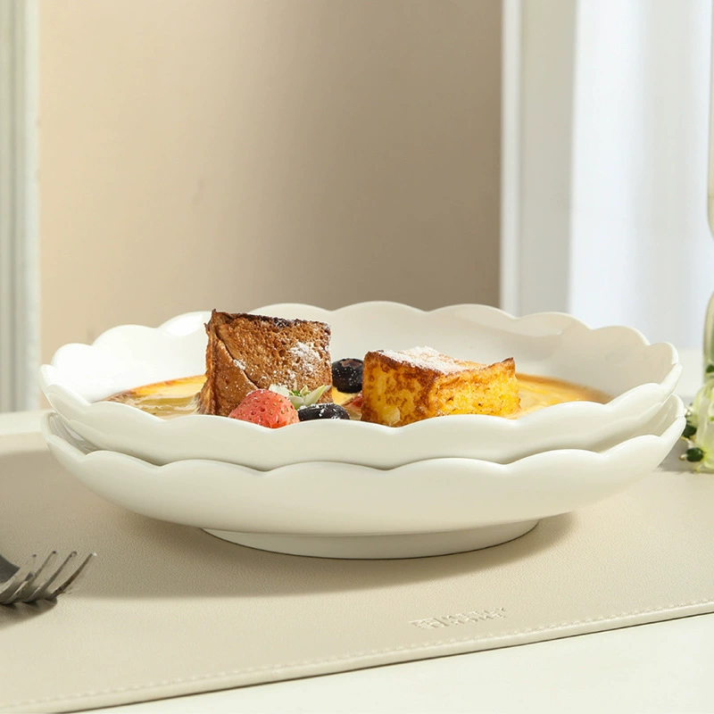 طبق شوربة بورسلين بحافة زهرة اللوتس tableware view 3