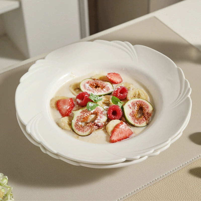 Assiette à pâtes en porcelaine forme pétale tableware view 2