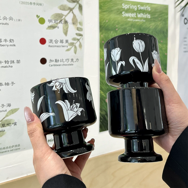 كوب سيراميك بتصميم زنبق tableware view 3