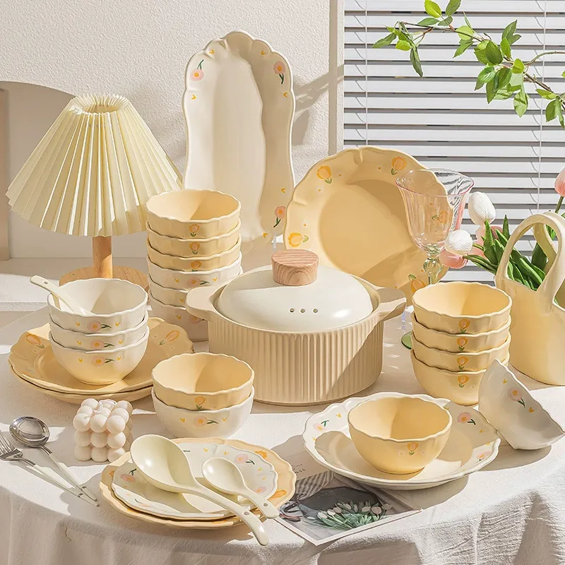 Porcelain Dinnerware Set tableware view 3