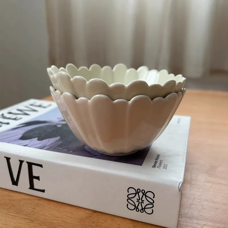 Bol pequeño de cerámica diente de león tableware view 2