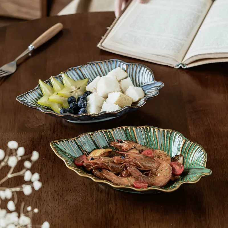 Leaf Shape Ceramic Plate tableware view 4