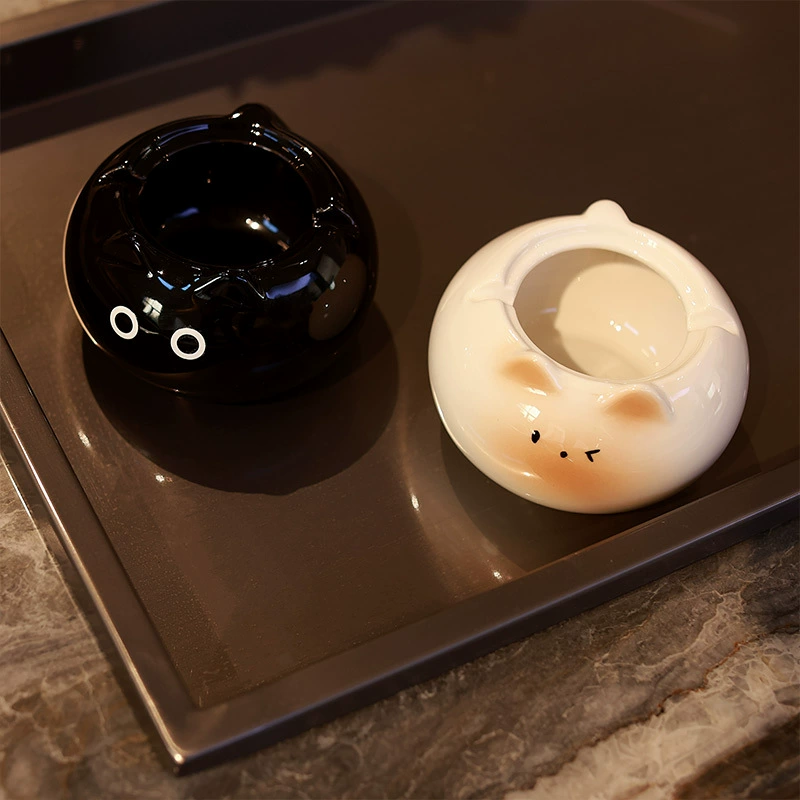 Ceramic Ashtray with Cat Design tableware view 3