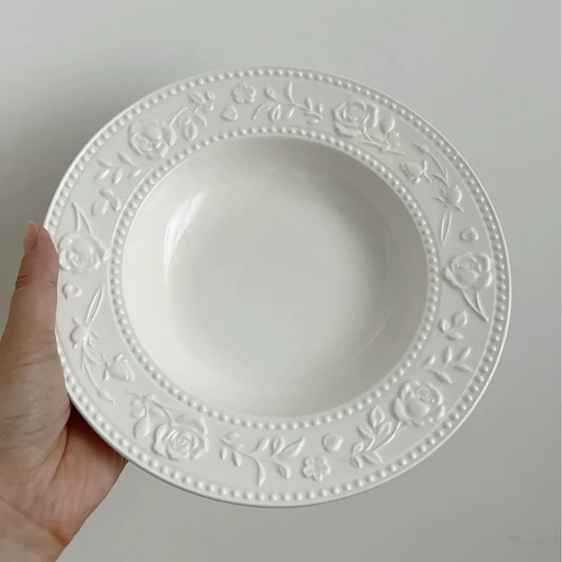 Ensemble de vaisselle en porcelaine rose embossée tableware view 8