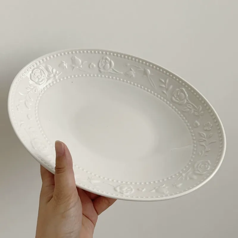 Ensemble de vaisselle en porcelaine rose embossée tableware view 10