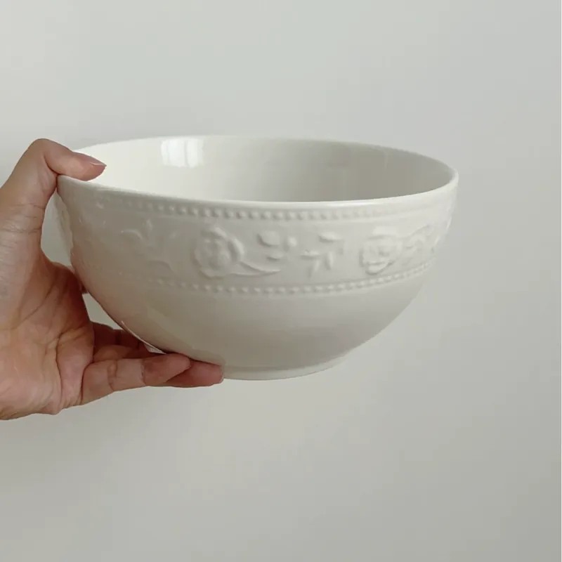Ensemble de vaisselle en porcelaine rose embossée tableware view 12