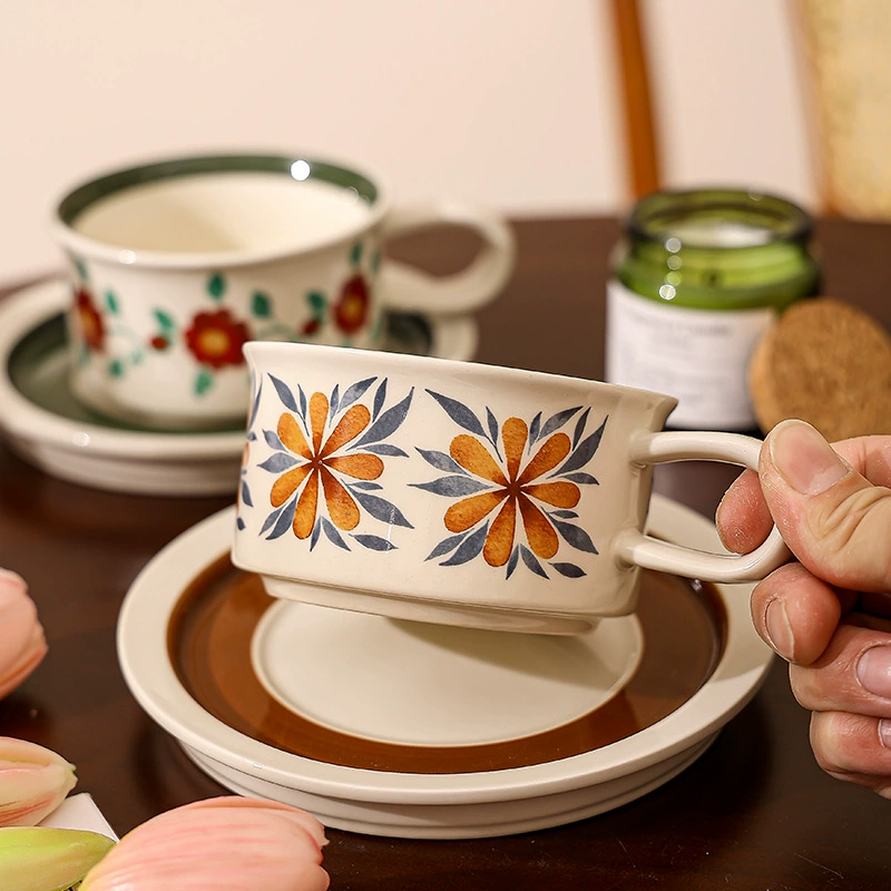 프랑스식 세라믹 커피 컵 앤 소서 세트 tableware view 3