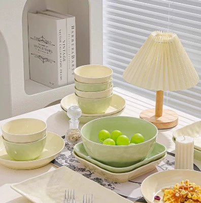 Ceramic Dinnerware Set with Bowls and Plates tableware view 4