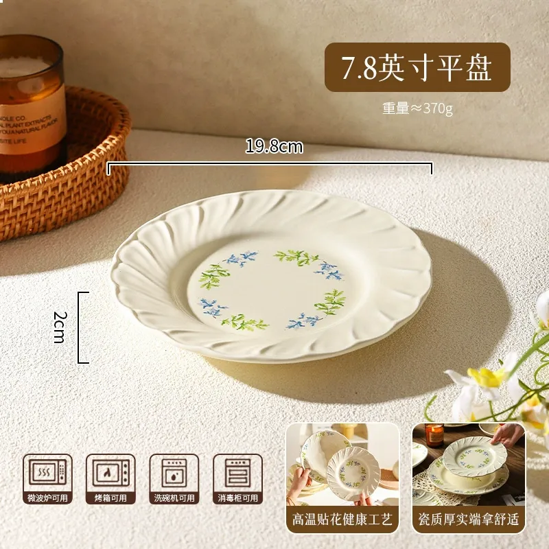 Porcelain Dinner Plate with Floral Design tableware view 8