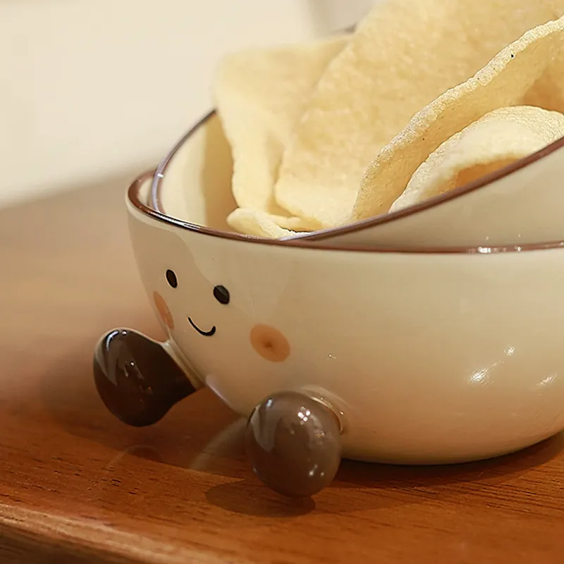Ceramic Noodle Bowl with Round Shape tableware view 3