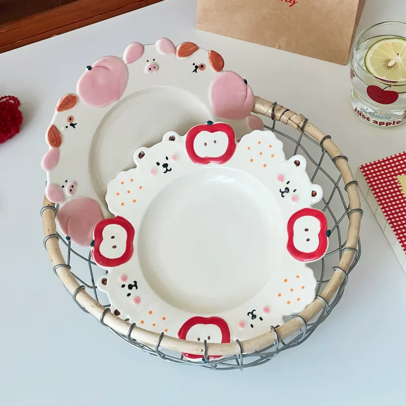 Hand-Painted Cute Ceramic Plate tableware view 2