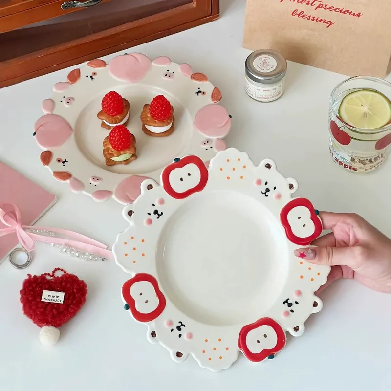 Hand-Painted Cute Ceramic Plate tableware view 3