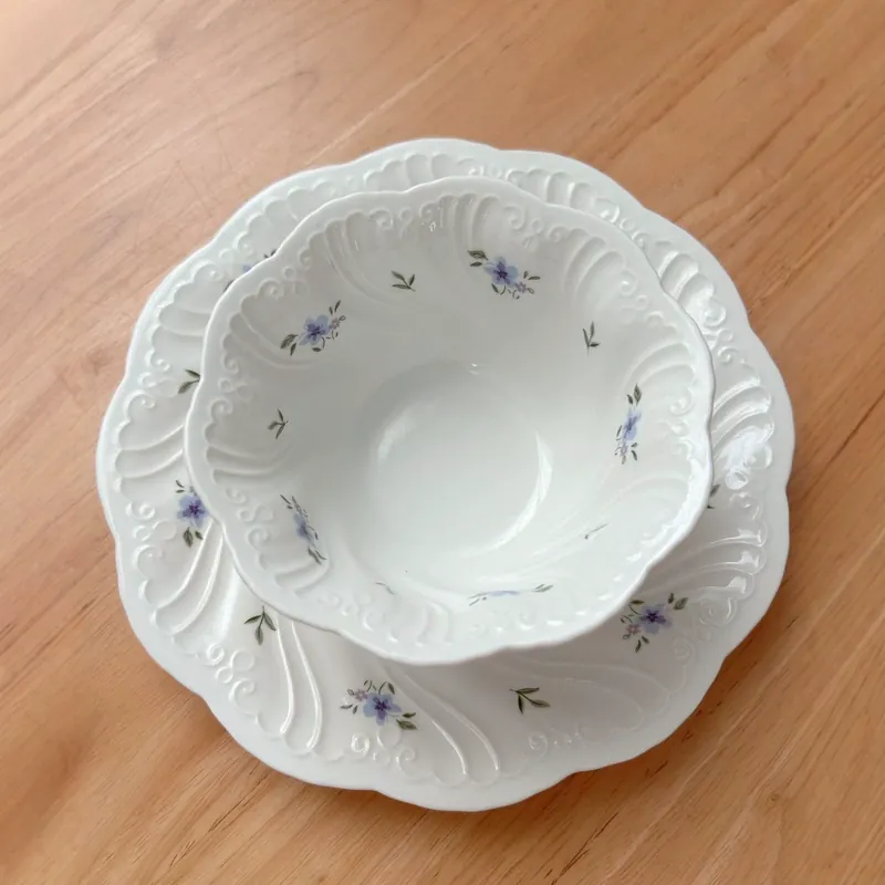 Plato de porcelana francés vintage floral