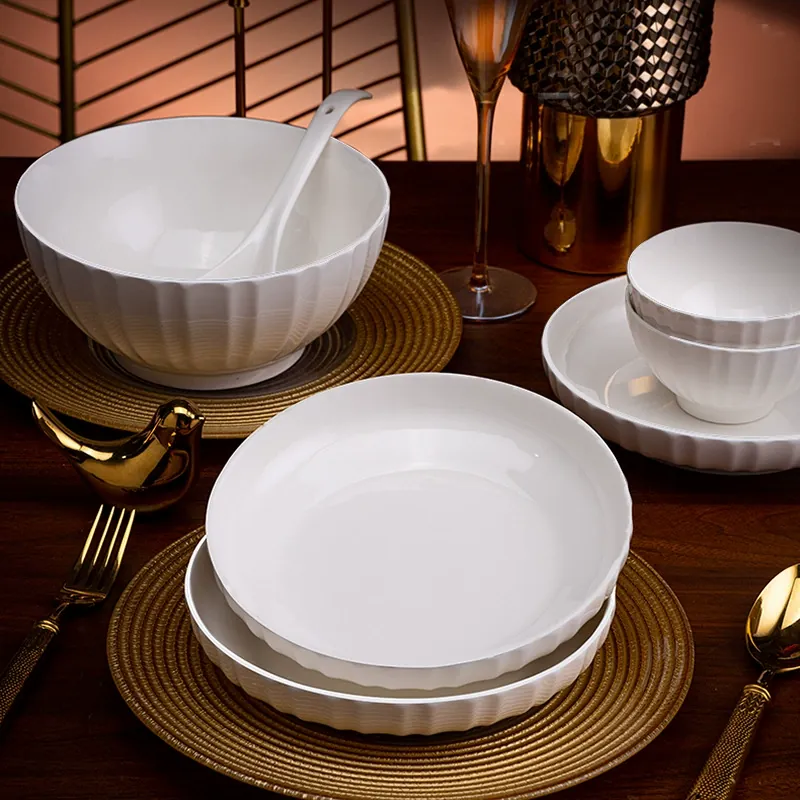 Chinese Style Porcelain Dinnerware Set tableware view 4