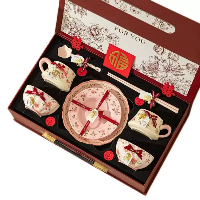 Service de vaisselle en céramique fleurie rose tableware view 5