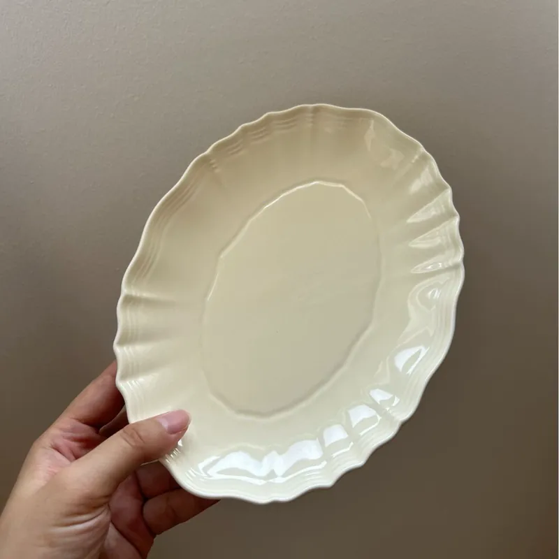 물결 가장자리 도자기 서빙 플레이트 tableware view 9
