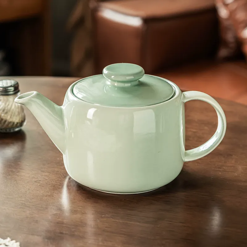Minimalist Ceramic Teapot with Lid tableware view 2
