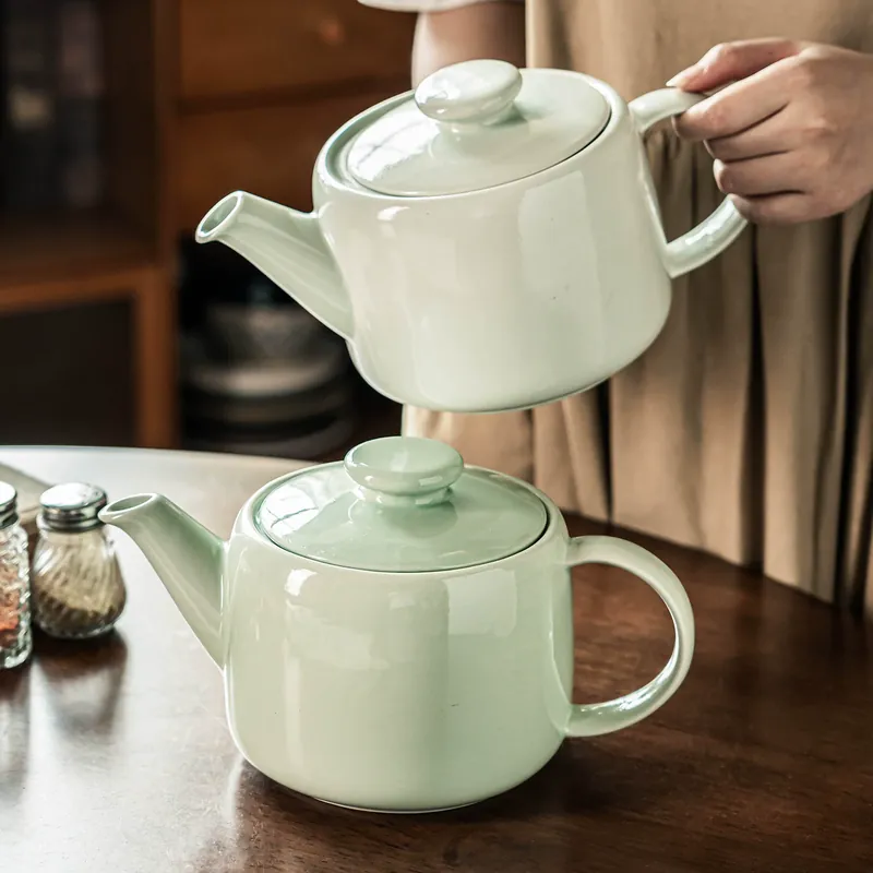 Minimalist Ceramic Teapot with Lid tableware view 4