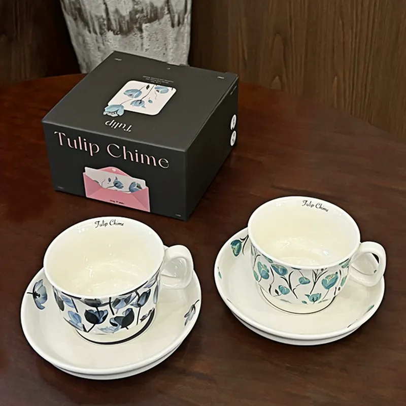 チューリップコーヒーカップ＆ソーサーセット tableware view 3