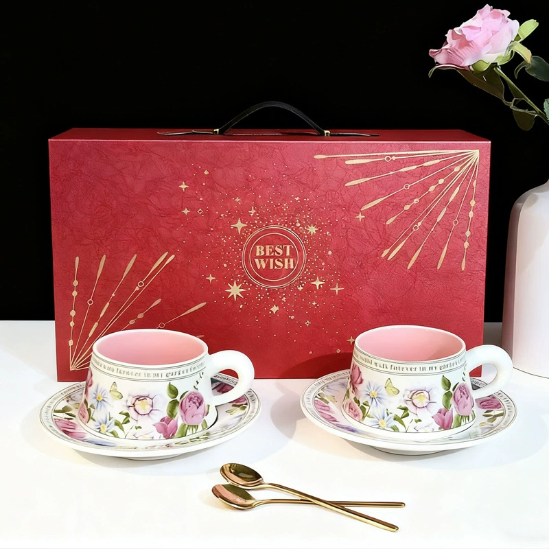Tasse et soucoupe en céramique vintage tableware view 8