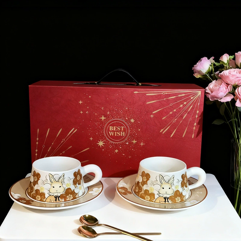 Tasse et soucoupe en céramique vintage tableware view 12