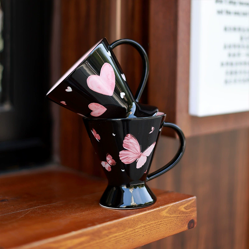 아침식사와 커피용 허리 잘록한 도자기 머그 tableware view 4
