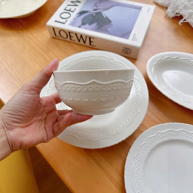 Embossed Porcelain Dinnerware Set with Hearts