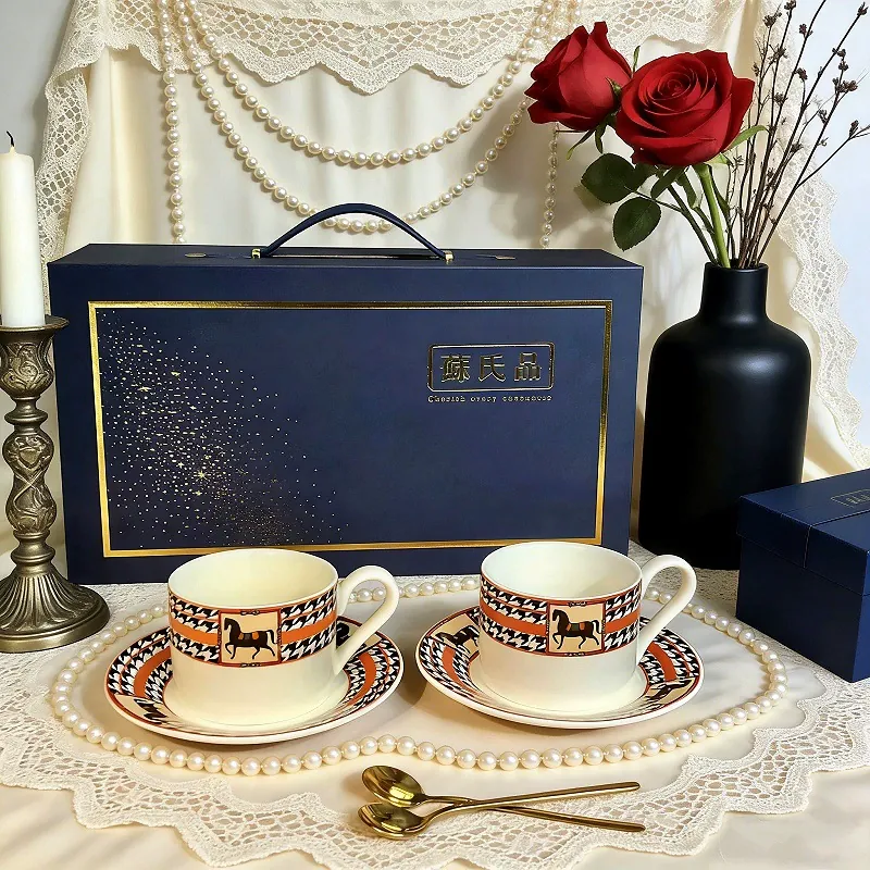 طقم فنجان قهوة وصحن سيراميك أصفر tableware view 12
