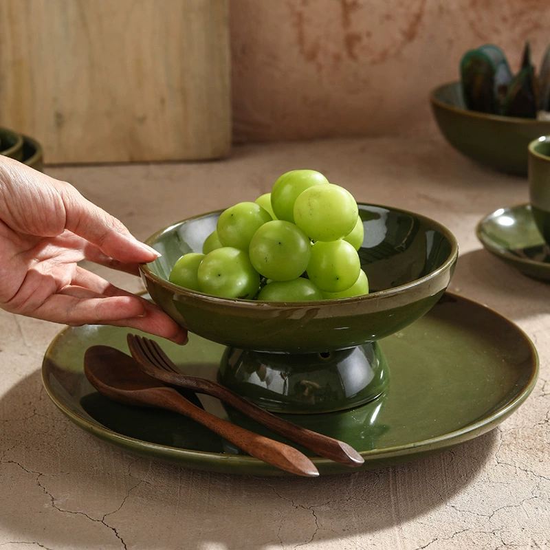 녹색 유약 접시 tableware view 2