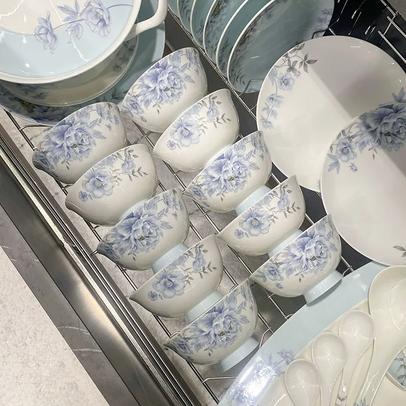 Bone China Dinnerware Set