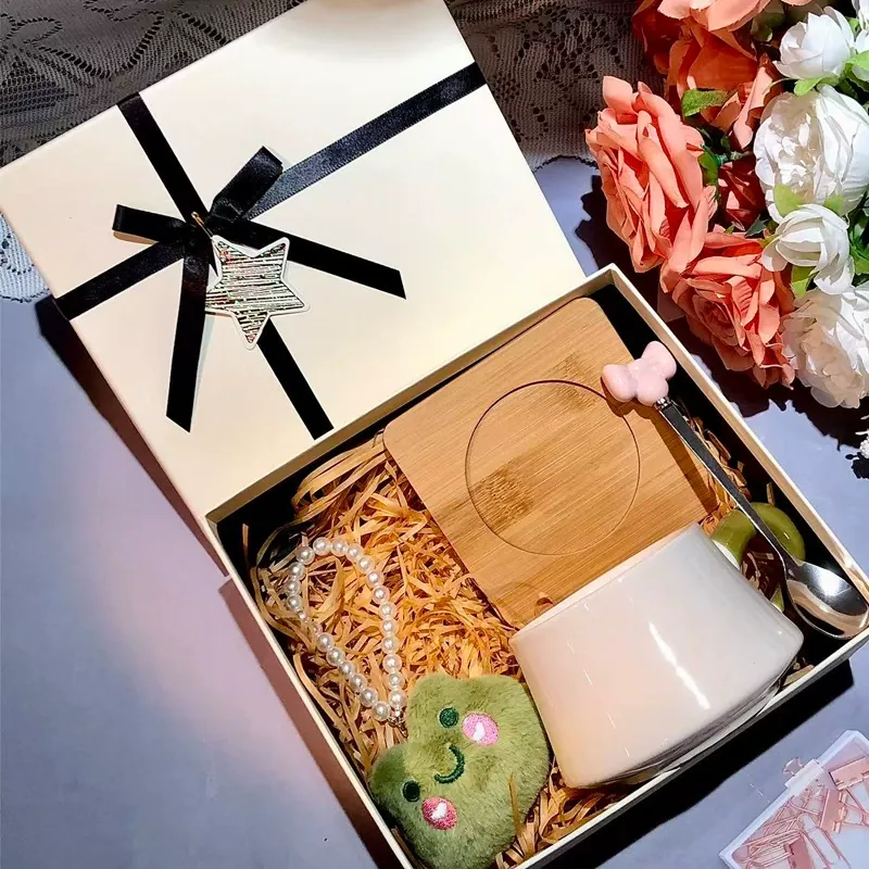 Towel Bear Gift Set tableware view 7
