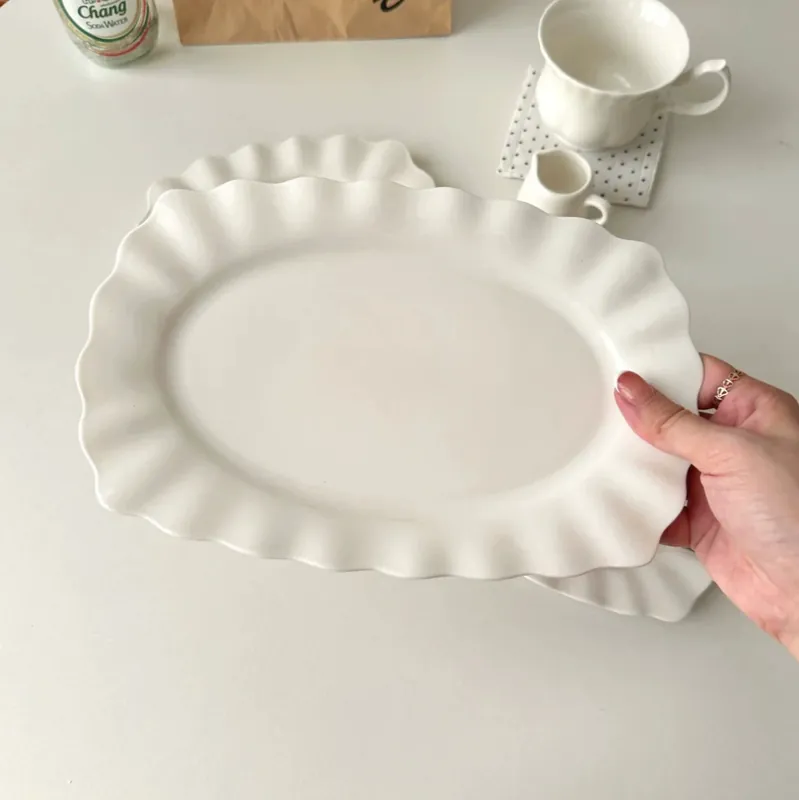 白磁波形サービングプレート tableware view 3