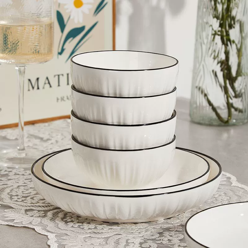 White Porcelain Dinnerware Set