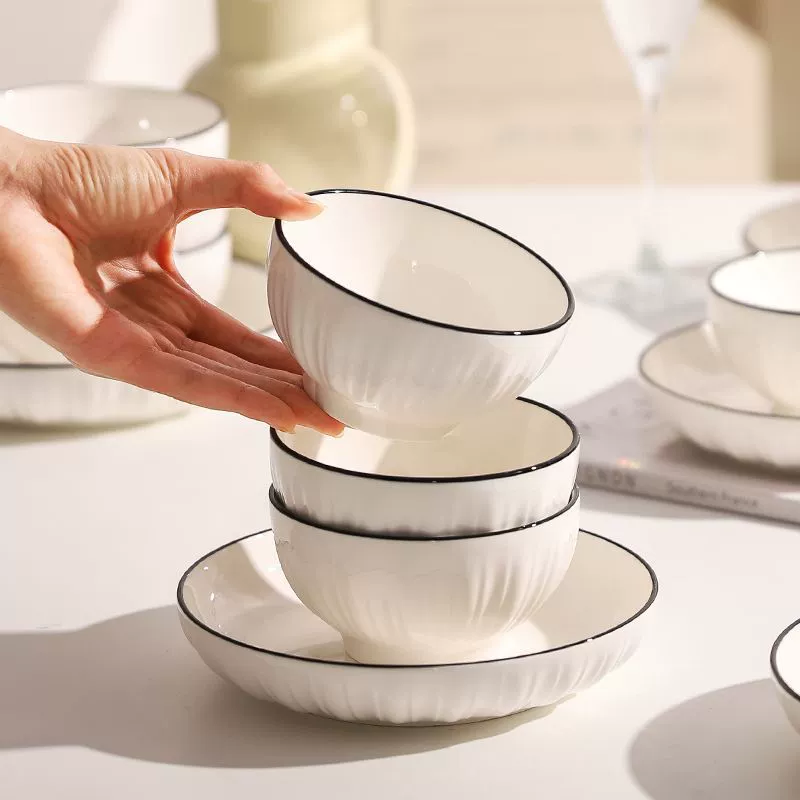 White Porcelain Dinnerware Set tableware view 2