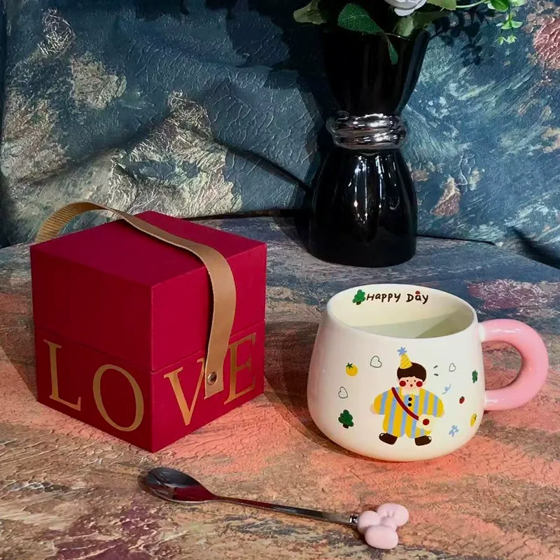 숟가락이 있는 검은 고양이 세라믹 머그 tableware view 3