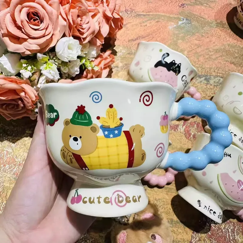 Mug en céramique chat avec cuillère tableware view 3