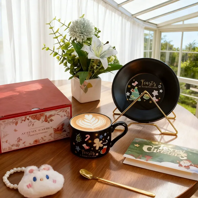 Christmas Coffee Cup and Saucer Set tableware view 3