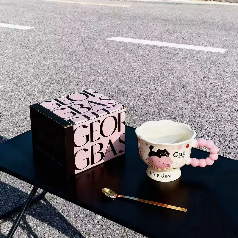 Ceramic Mug with Pearl Handle tableware view 6