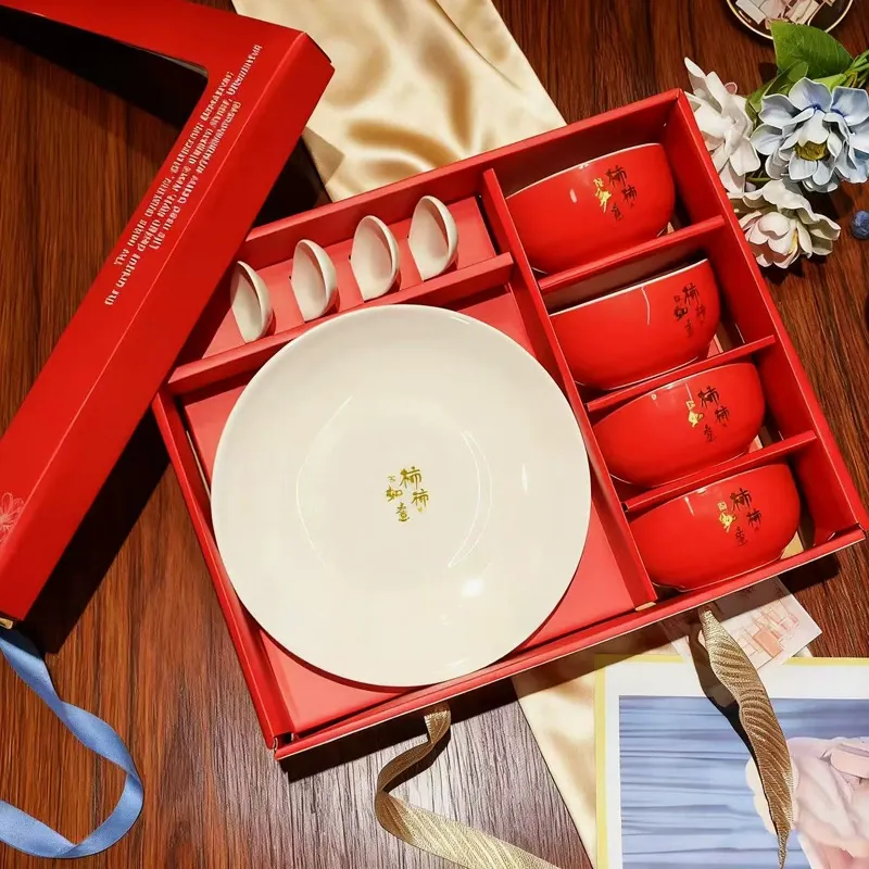 Ceramic Bowl Set with Gold Rim tableware view 4